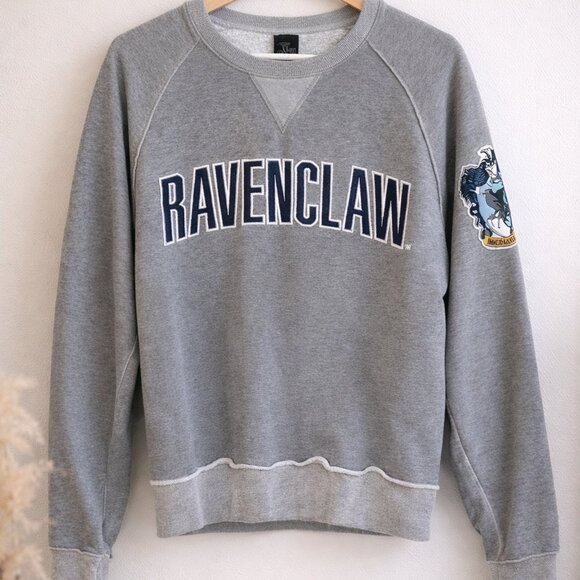 harry potter Tops - Harry Potter Ravenclaw Gray Crewneck Sweatshirt XS Universal Studios